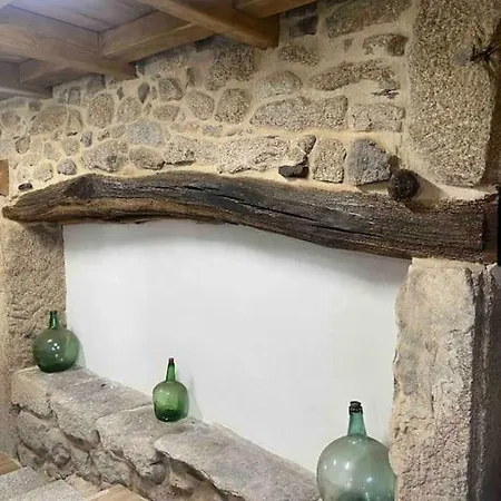 Holiday home Casa Ecologica The Land Of Eve Escape Rural Friol